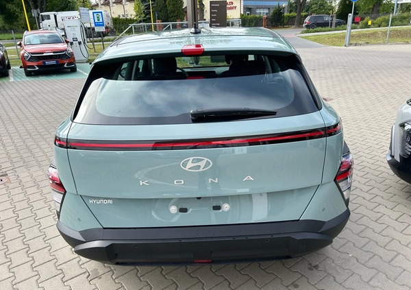 Hyundai Kona cena 105400 przebieg: 1, rok produkcji 2024 z Człopa małe 92